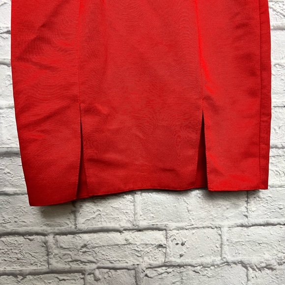 ASOS DESIGN structured scoop mini dress with split detail size 0 - Picture 5 of 8